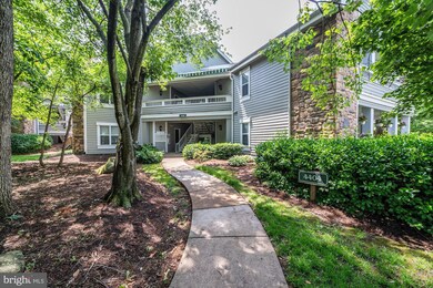 4404 Helmsford Ln unit 203, Fairfax, VA 22033 - photo 2