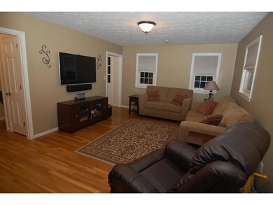 12 Scenic Dr, Derry, NH 03038 - photo 6