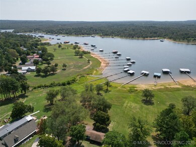 Proximity to the lake