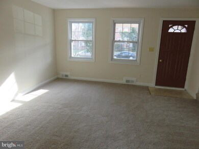 1320 Stonewood Rd, Baltimore, MD 21239 - photo 4