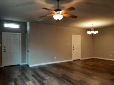 9737 Grosbeak Ln, Magnolia, TX 77354 - photo 7