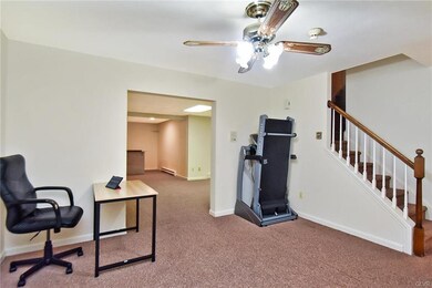 1122 Deer Run, Orefield, PA 18069 - photo 5