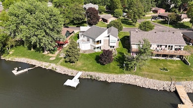 1976 Bay St, Worthington, MN 56187 - photo 2