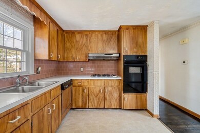 25 Digrande Dr, Rockland, MA 02370 - photo 5