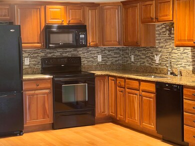 6 Stearns Ln unit 302, MerriMacK, NH 03054 - photo 5