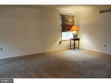 253 White Swan Way, Langhorne, PA 19047 - photo 6