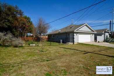 1600 Lancaster St, San Marcos, TX 78666 - photo 3