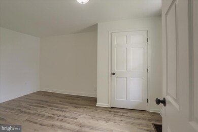 349 E Burd St, Shippensburg, PA 17257 - photo 4