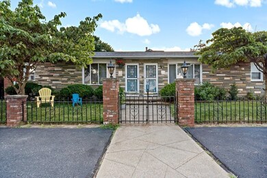 152/154 Argol St, Pawtucket, RI 02860 - photo 2