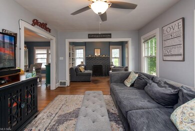 Adjoining living room and library in the owner's s