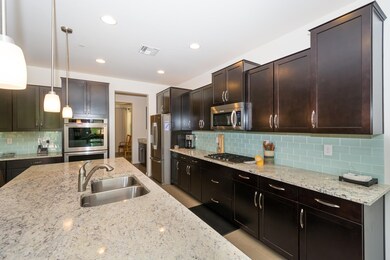 kitchen breakfast area-2