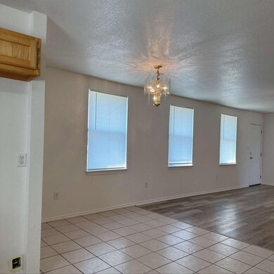 4413 Rob Dr, Granbury, TX 76049 - photo 5