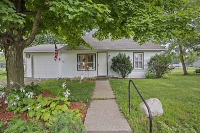 2-web-or-mls-210 N Main St-2