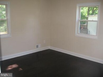 7212 15th Ave, Takoma Park, MD 20912 - photo 2