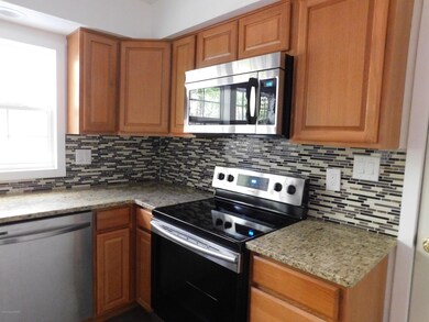 223 Bird Ln, Kunkletown, PA 18058 - photo 4