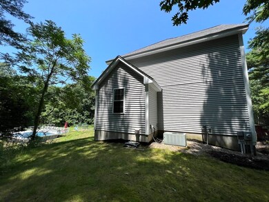10 Bayberry St, Pepperell, MA 01463 - photo 4