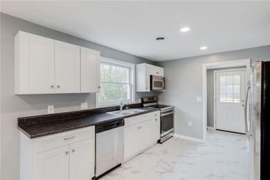 5004 Garfield St, Hopewell, VA 23860 - photo 7