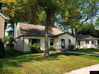 1315 N German St, New Ulm, MN 56073 - photo 2