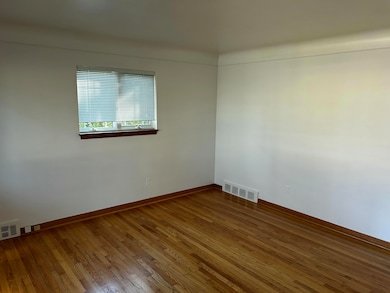 1641 Fairview Ave, Royal Oak, MI 48073 - photo 2