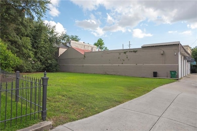 2230 Magazine St, New Orleans, LA 70130 - photo 3