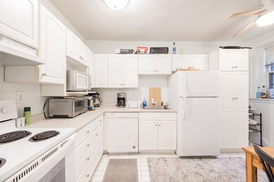 114 Strathmore Rd unit 102, Brighton, MA 02135 - photo 5