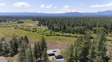 3-web-or-mls-69889 Meadow View Rd, Siste