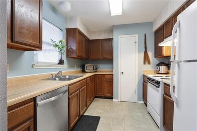 212 Westminster Dr, Slidell, LA 70460 - photo 4