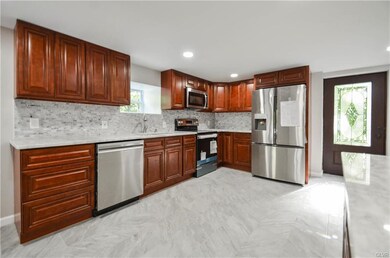 5661 Limeport Pike, Coopersburg, PA 18036 - photo 4