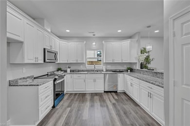 602 County St unit B, Suffolk, VA 23434 - photo 7