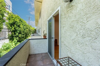 4321 Matilija Ave unit 14, Sherman Oaks, CA 91423 - photo 4