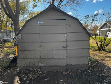 505 Cass St, Keosauqua, IA 52565 - photo 7