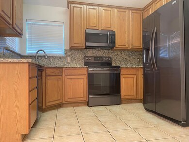 1349 Timber Creek Dr, Weatherford, TX 76086 - photo 4