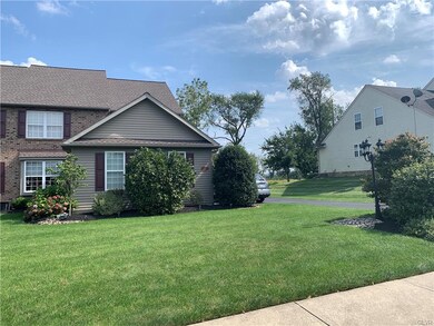 2161 Woodridge Dr, Macungie, PA 18062 - photo 2