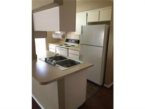 10701 Forest Ridge Ln, El Paso, TX 79935 - photo 6