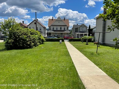 529 N Bromley Ave, Scranton, PA 18504 - photo 6