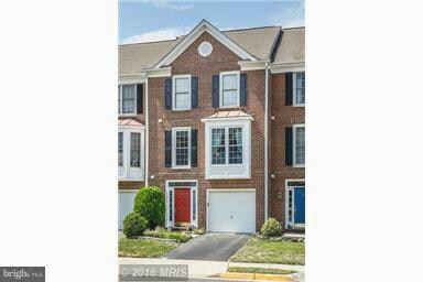 25235 Dunvegan Square, Chantilly, VA 20152 - photo 2