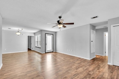 411 Northview Ln_20250424_13