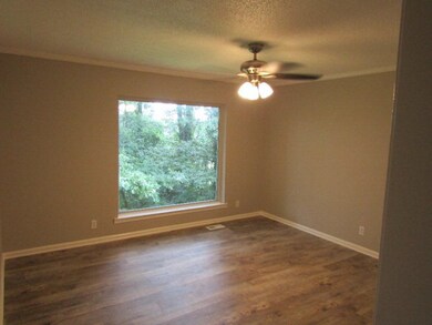 1021 E Lakeshore Dr, Dalton, GA 30720 - photo 7