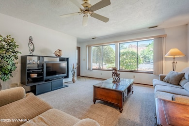 Starlight-18.jpg_livingroomviews