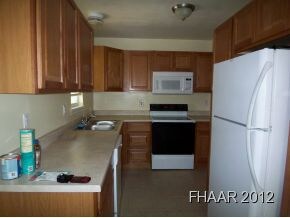 808 Hackberry St, Copperas Cove, TX 76522 - photo 7