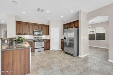 2047 E Carob Dr, Chandler, AZ 85286 - photo 5