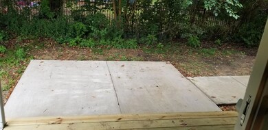 546 Marquette South Unit St, Lasalle, IL 61301 - photo 5