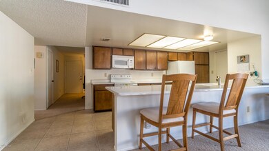 11012 S Pewaukee St-15