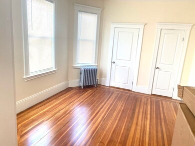 538 Beach St unit 6, Revere, MA 02151 - photo 3