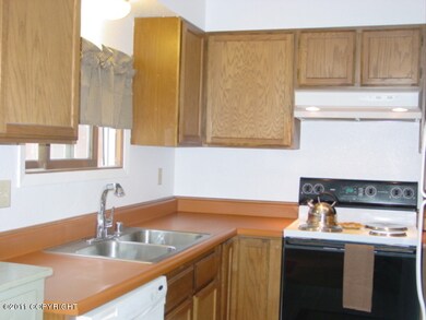 3337 Leonard Cir, Anchorage, AK 99507 - photo 5