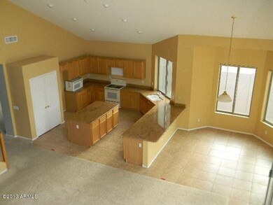 023-343312 Kitchen 3