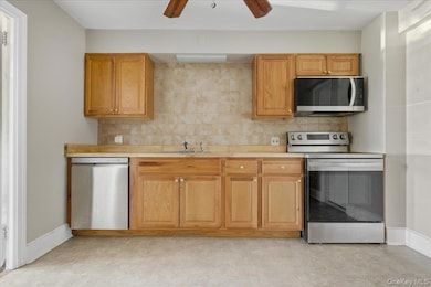 84 2nd St unit 80, Mineola, NY 11501 - photo 6