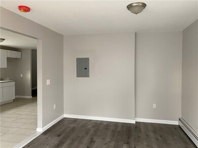 13 Knowlton St, Riverside, RI 02915 - photo 6