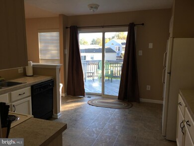 10719 Timothy Dr, Williamsport, MD 21795 - photo 5