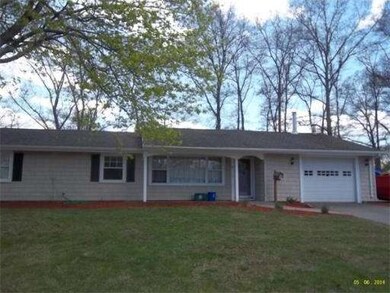 91 Regent Rd, Brockton, MA 02302 - photo 2